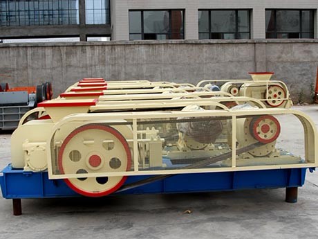 直徑400-600對(duì)輥破碎機(jī)，大概報(bào)價(jià)是多少