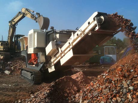 建筑垃圾粉碎能當沙子用嗎？有沒有建筑垃圾制沙生產線視頻？