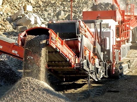 水泥路可以再利用嗎？破碎水泥路面用什么機器，價格多少？