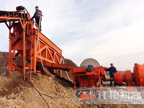 鐵礦作業(yè)現(xiàn)場實(shí)拍