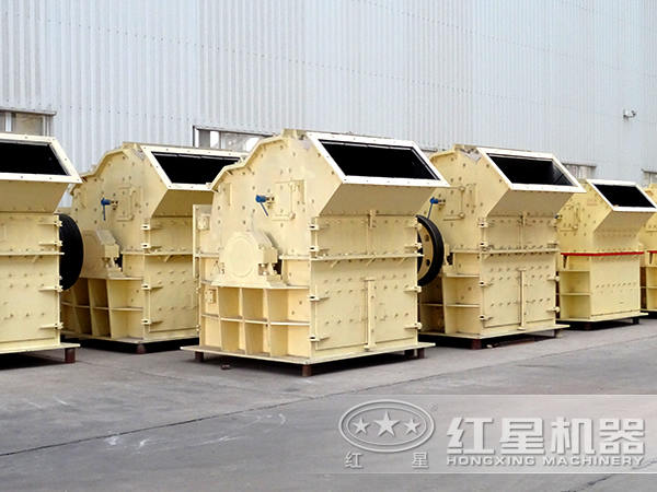 超細粉碎機車間