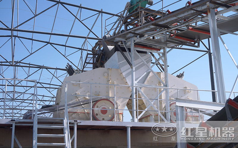 石場破碎機-反擊破碎機 石場破碎機-反擊破碎機