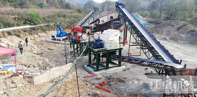 鄂破+細碎機+洗砂機配置時產50噸制砂生產線 鄂破+細碎機+洗砂機配置時產50噸制砂生產線