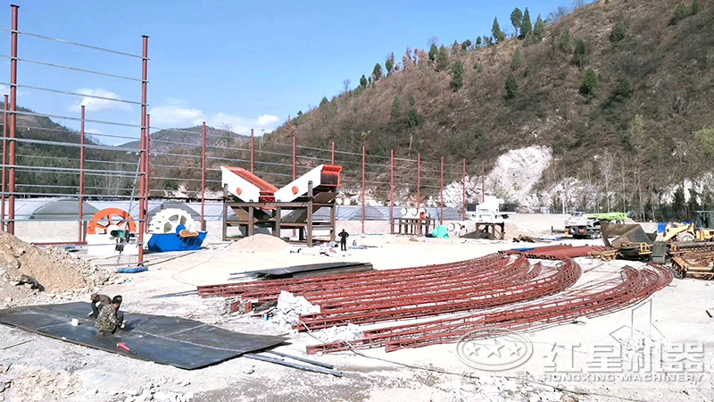 小型制砂設(shè)備安裝現(xiàn)場(chǎng) 小型制砂設(shè)備安裝現(xiàn)場(chǎng)