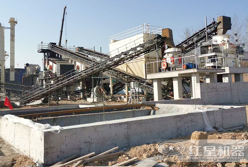 1215鄂破機(jī)搭載HPM800圓錐破 1215鄂破機(jī)搭載HPM800圓錐破