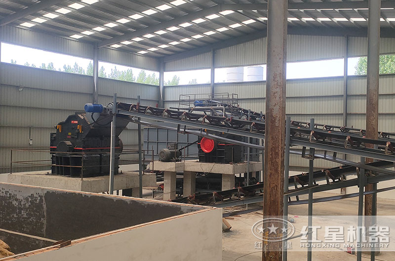 細碎機工作現場圖片