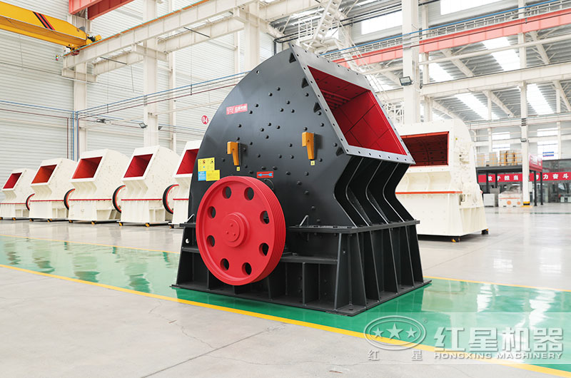 花崗巖錘式破碎機(jī)圖片 花崗巖錘式破碎機(jī)圖片