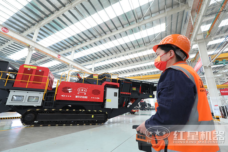 紅星小型河卵石制砂機一體機車間試機演練 紅星小型河卵石制砂機一體機車間試機演練