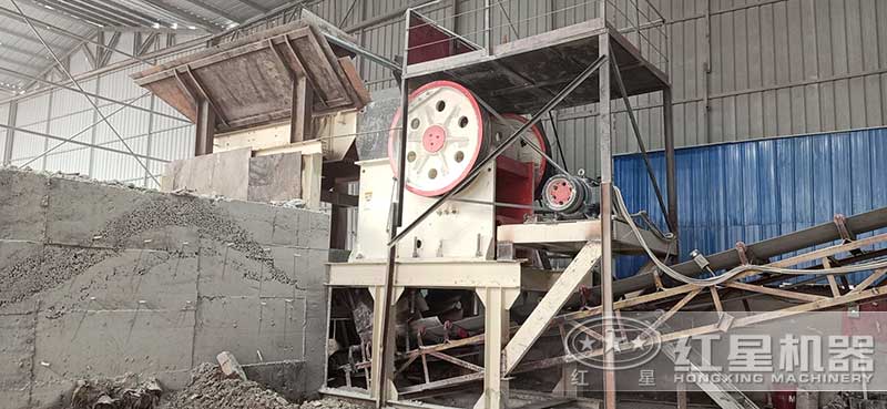 水泥塊粉碎機粗碎設備-鄂破 水泥塊粉碎機粗碎設備-鄂破