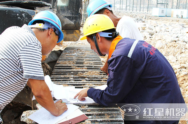 紅星機器技術人員現場為客戶量身設計方案 紅星機器技術人員現場為客戶量身設計方案
