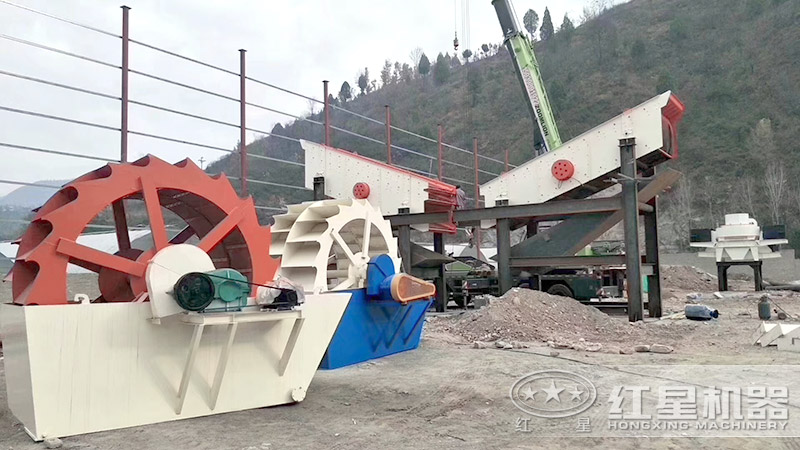 紅星機(jī)器洗泥洗砂設(shè)備客戶安裝現(xiàn)場