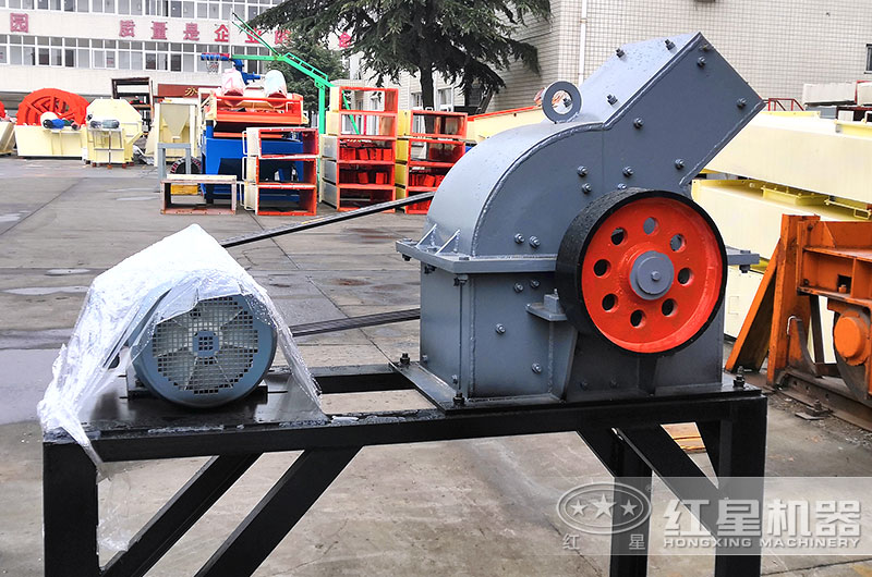 小型錘式破碎機(jī) 小型錘式破碎機(jī)