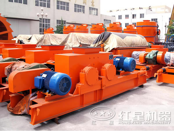 輥式破碎機設(shè)備