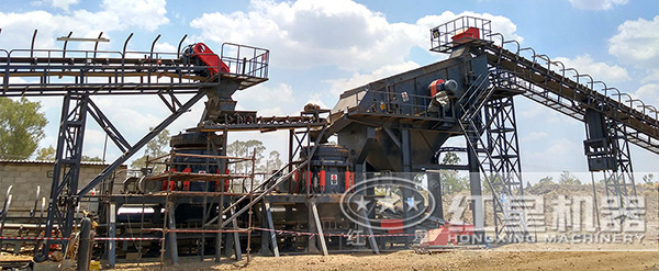 液壓圓錐破碎機(jī)現(xiàn)場(chǎng)實(shí)拍