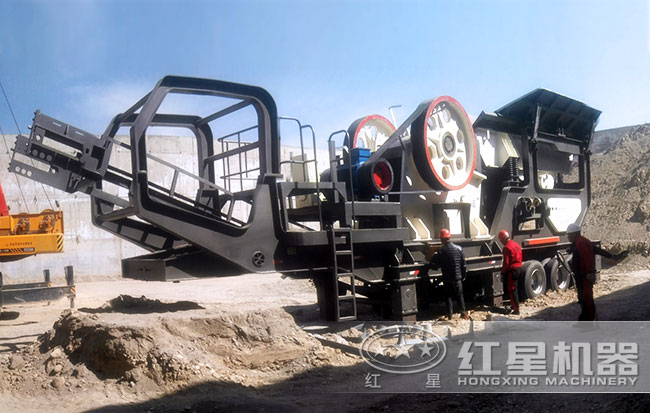 鵝卵石移動破碎站生產現場