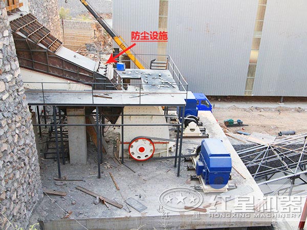 錘頭破碎機(jī)現(xiàn)場(chǎng)