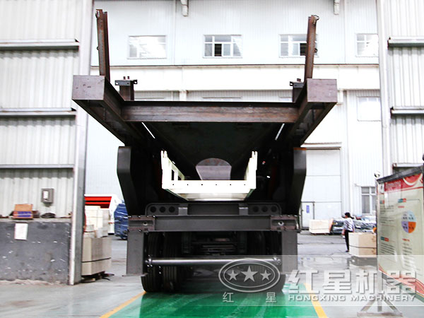 移動(dòng)破碎機(jī)高清圖