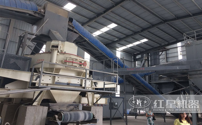 花崗巖制砂機現場