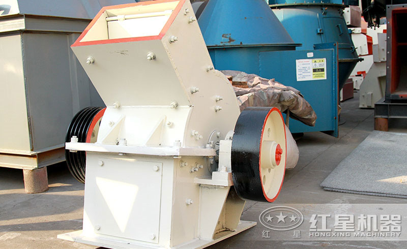 紅星柴油機(jī)兩用錘式石頭破碎機(jī)