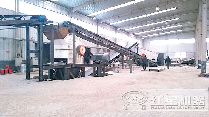 細(xì)碎機(jī)制砂安裝現(xiàn)場(chǎng)