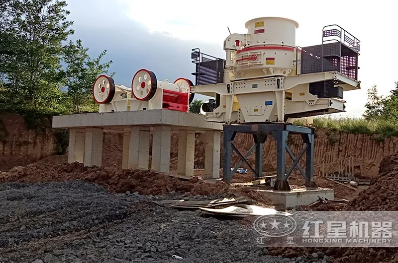 PE-150x750細鄂破與制砂機合作現場