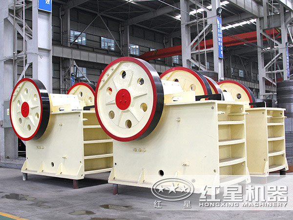 顎式破碎機展示圖