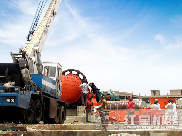 鈦礦生產現場實拍圖