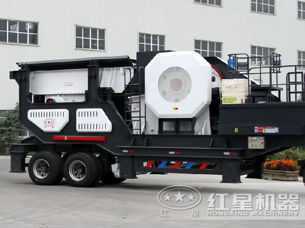 移動(dòng)碎石機(jī)實(shí)拍圖